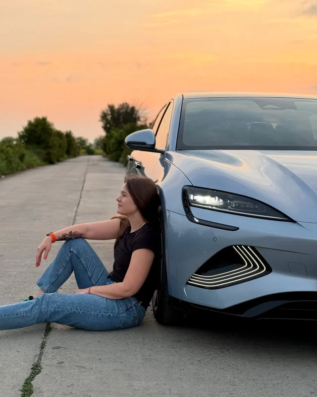 Build Your Dreams. 🧡 One of the perks of being the demo test driver yesterday at the @bydauto.romania launch event is I got to keep this cool car over the weekend. 🤩 So ask me anything you want to know about BYD Seal AWD, the newest electric sedan on the market. 👇🏻 #buildyourdreams #driveyourcourage #automotive #bydseal #byd #lovecars #evlife #electriccar @byd.europe @byd_global